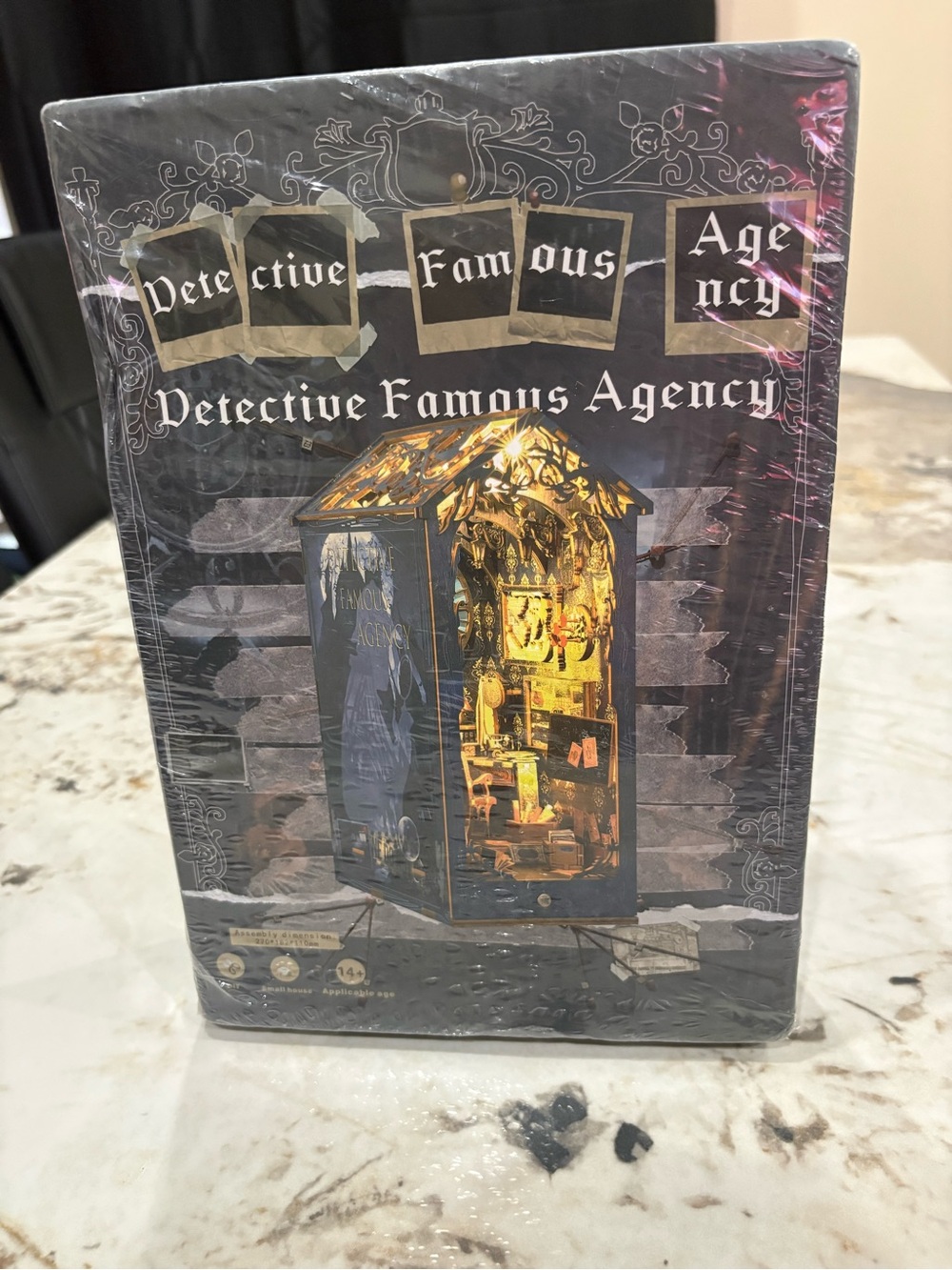 Detective Famous Agency Home Game - Black